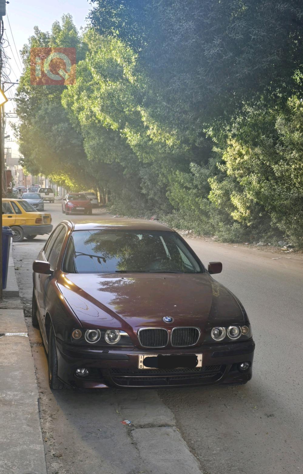 بی ئێم دەبڵیو سیریەس 5